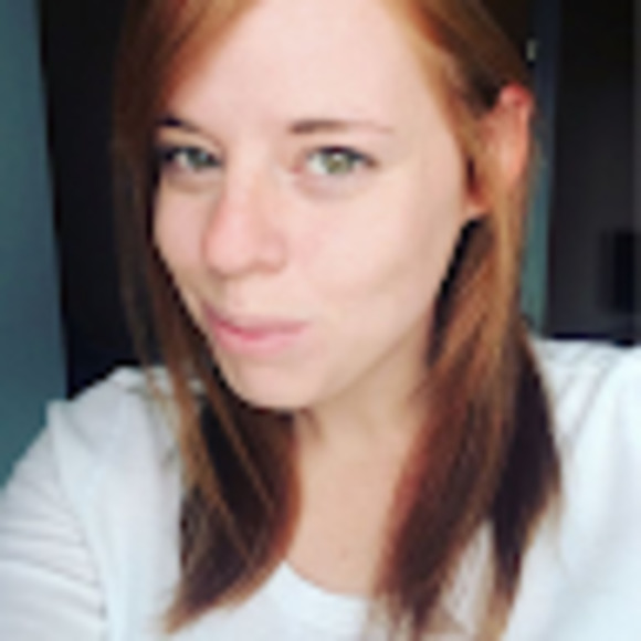 Meet your Posher, Stephanie - Picture 1 of 1